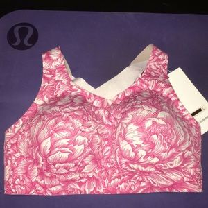 NWT LULULEMON Enlite Bra in Floral Bloom Star Ruby